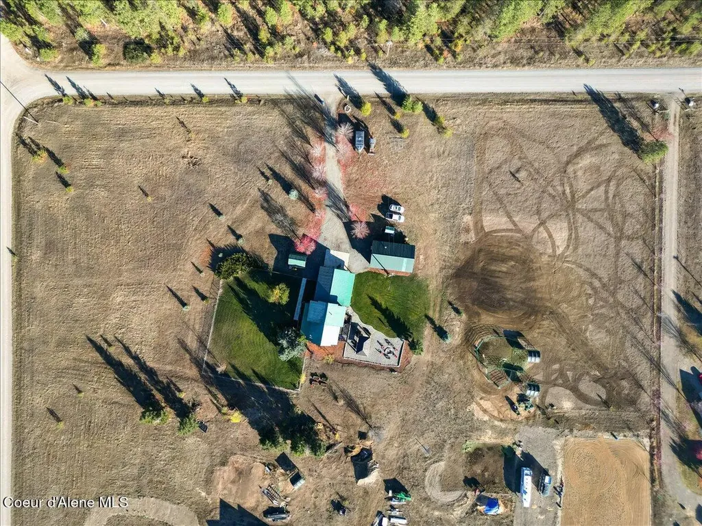 2128 E Shoshone Athol ID 83801