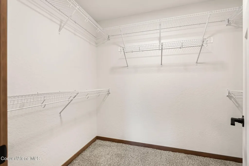 2310 Maverick Court Sandpoint ID 83864