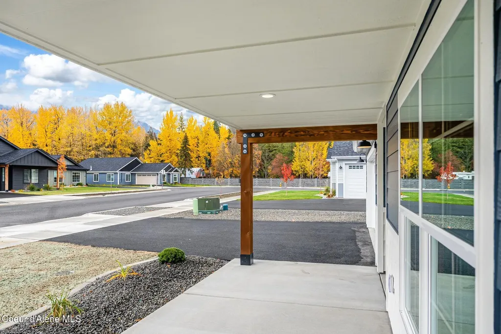 2310 Maverick Court Sandpoint ID 83864