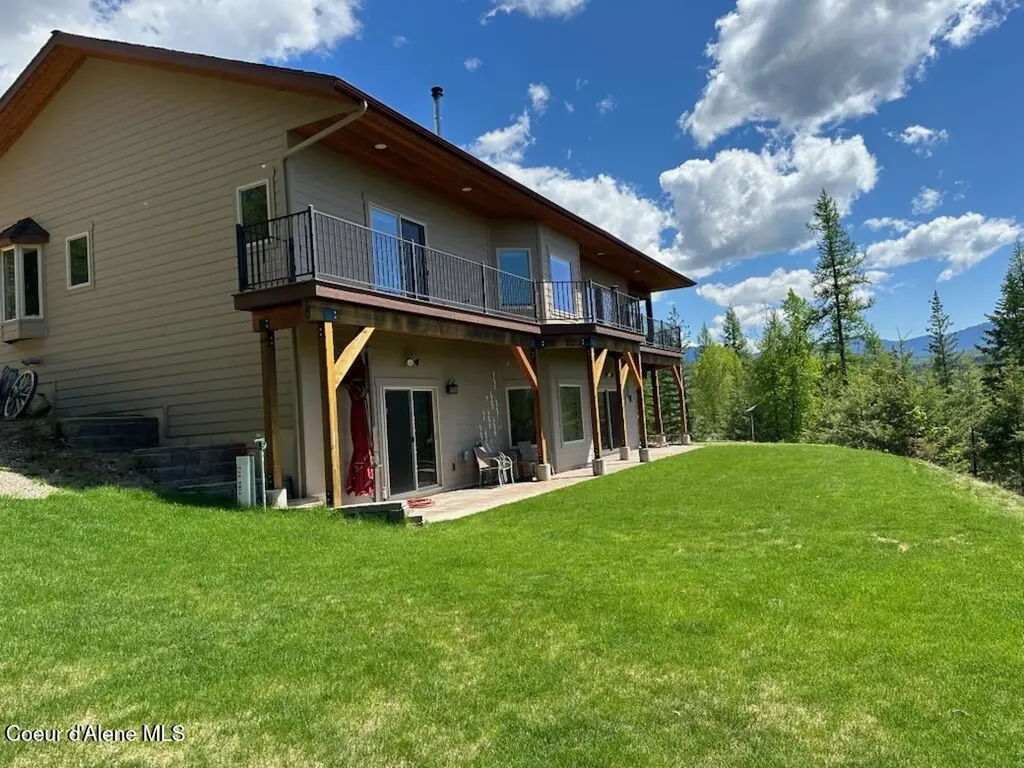 422 Lightning Peak Road Sandpoint ID 83864