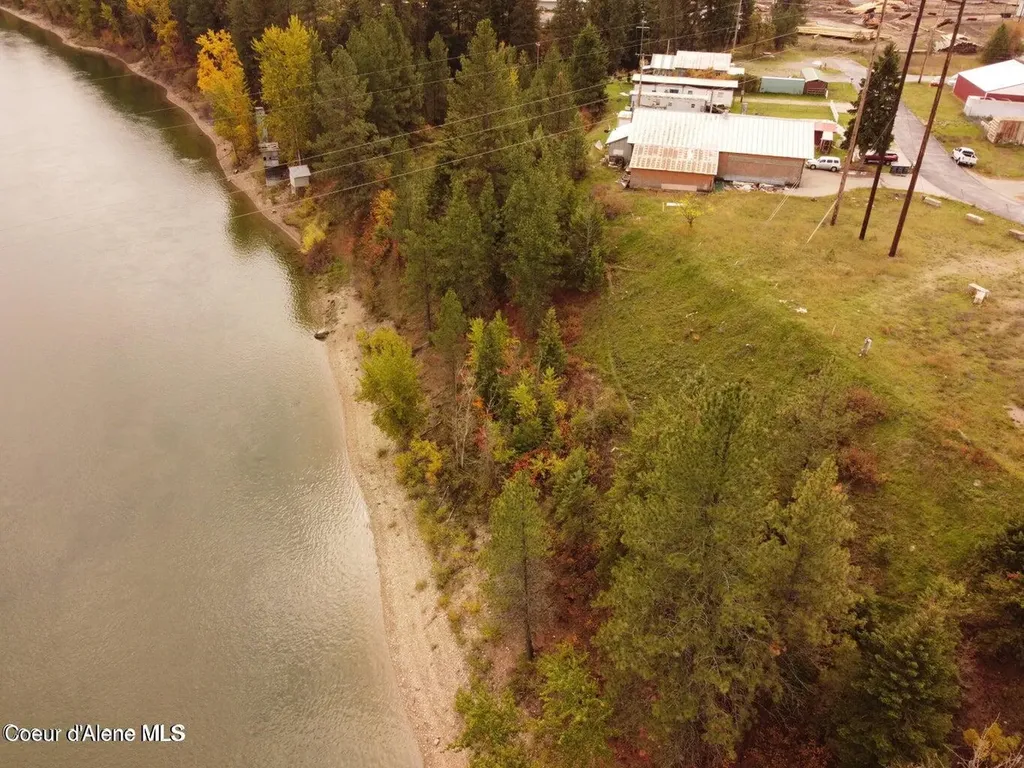 215 N Montana Avenue Oldtown ID 83822
