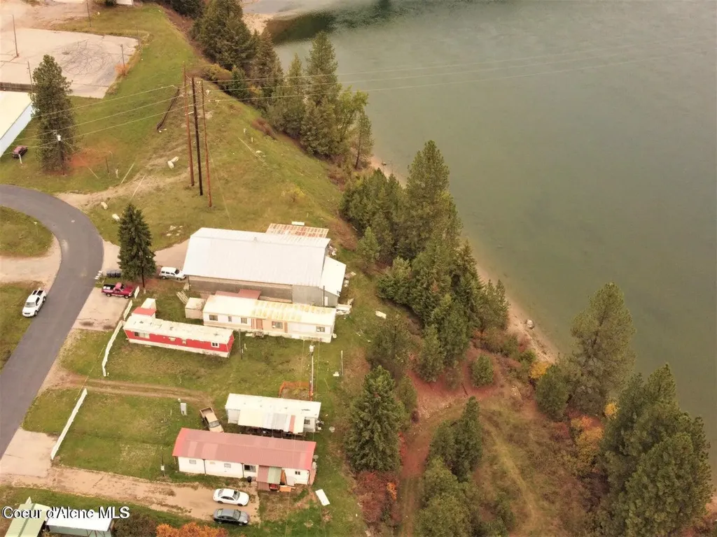 215 N Montana Avenue Oldtown ID 83822