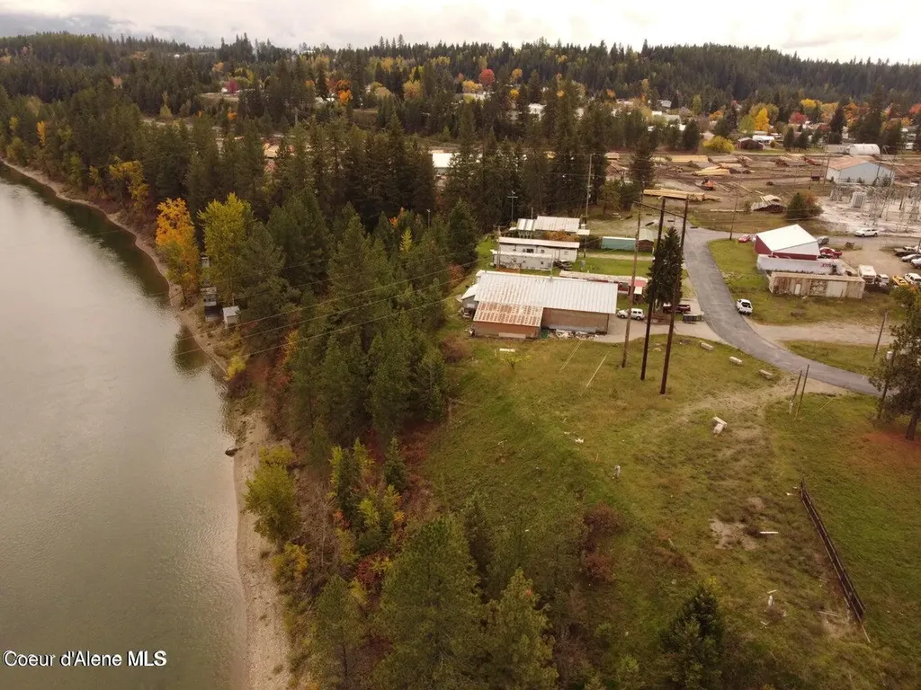 215 N Montana Avenue Oldtown ID 83822