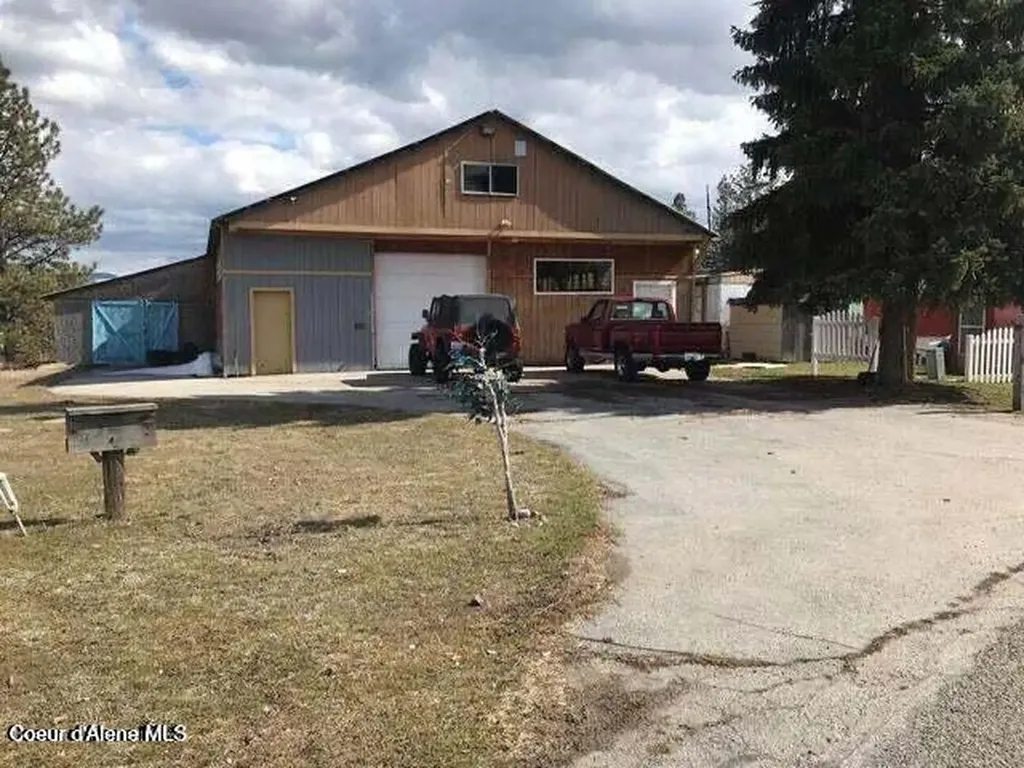 215 N Montana Avenue Oldtown ID 83822