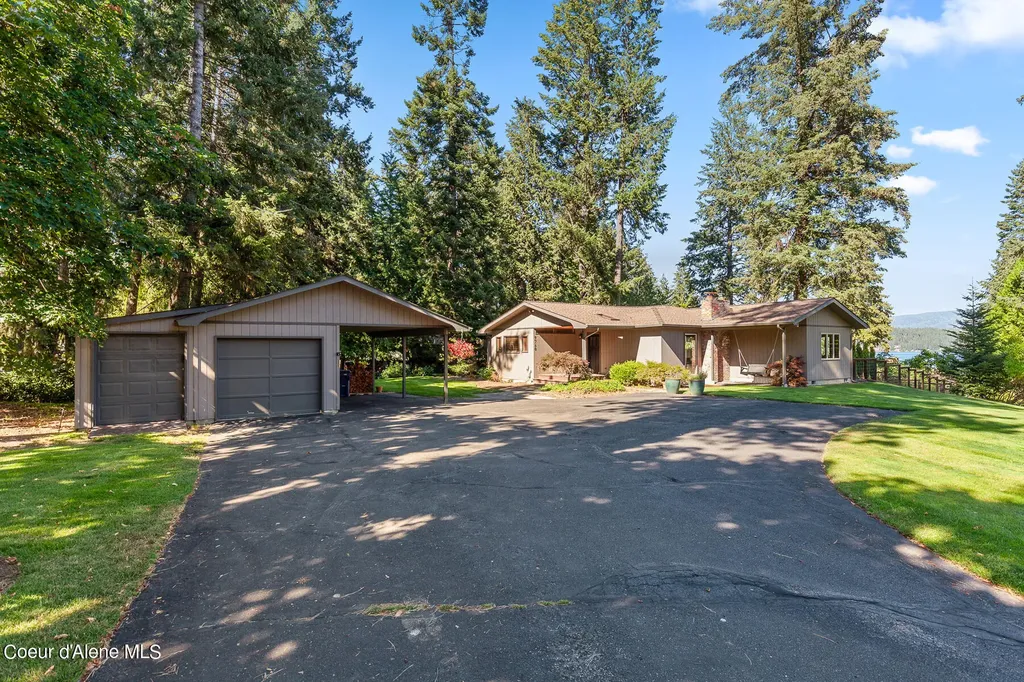 9740 N Easy Street Hayden Lake ID 83835