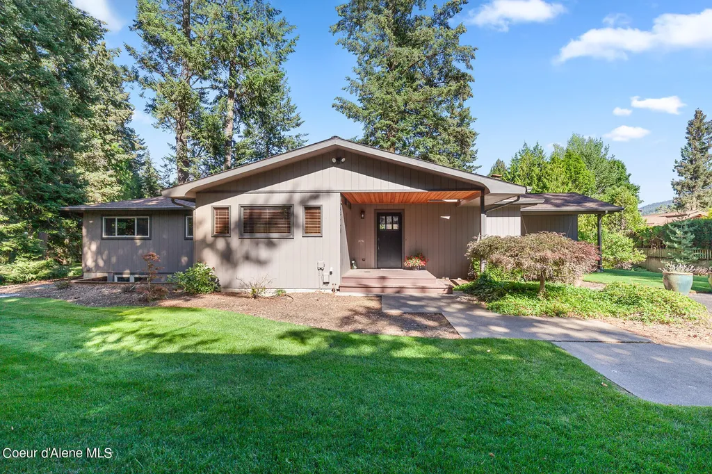 9740 N Easy Street Hayden Lake ID 83835