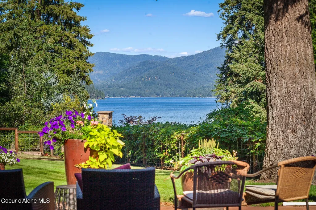 9740 N Easy Street Hayden Lake ID 83835