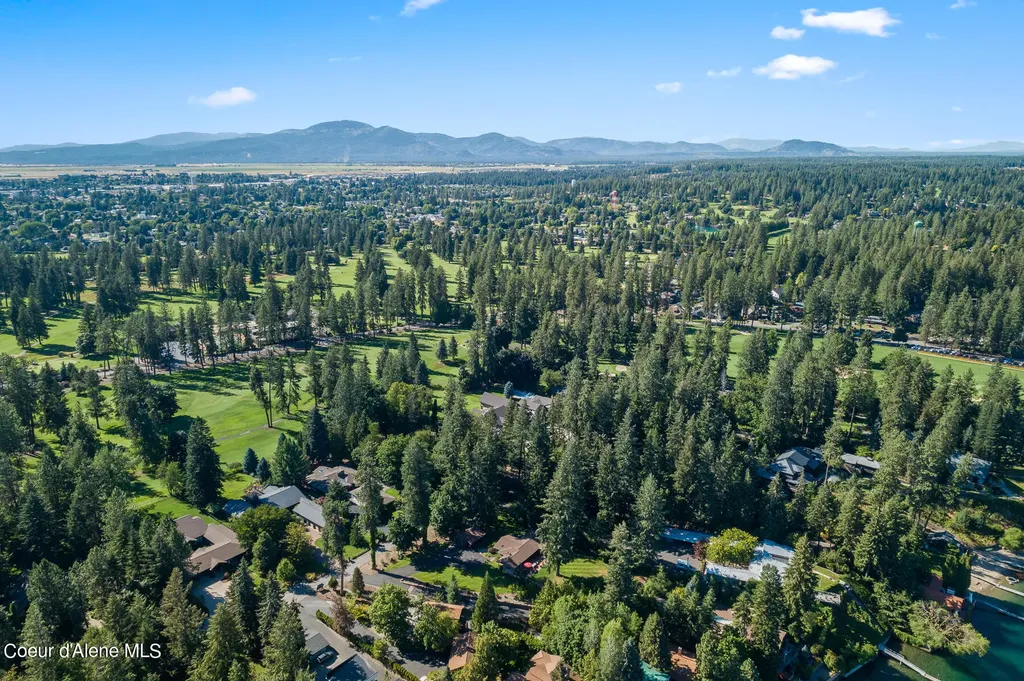 9740 N Easy Street Hayden Lake ID 83835