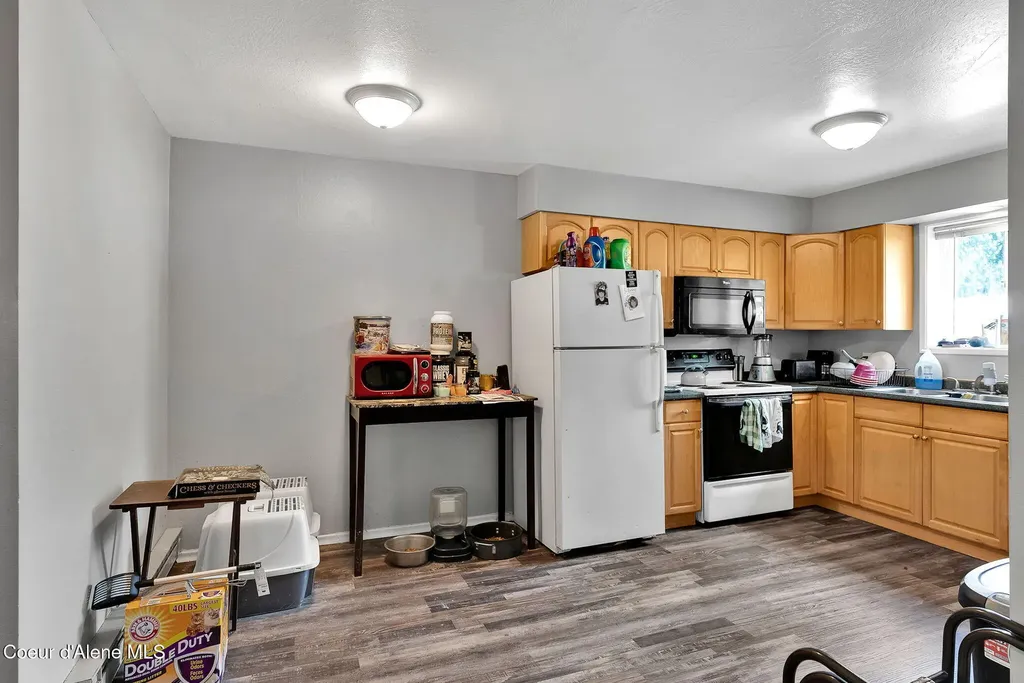 9384 N Baack Street Hayden ID 83835
