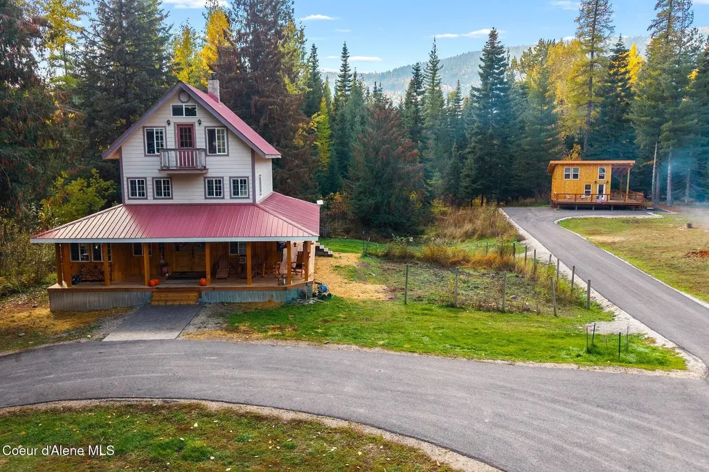 97 Cedar Grove Sandpoint ID 83864