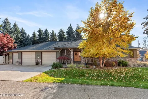 2992 E Lake Forest Drive Hayden Lake ID 83835