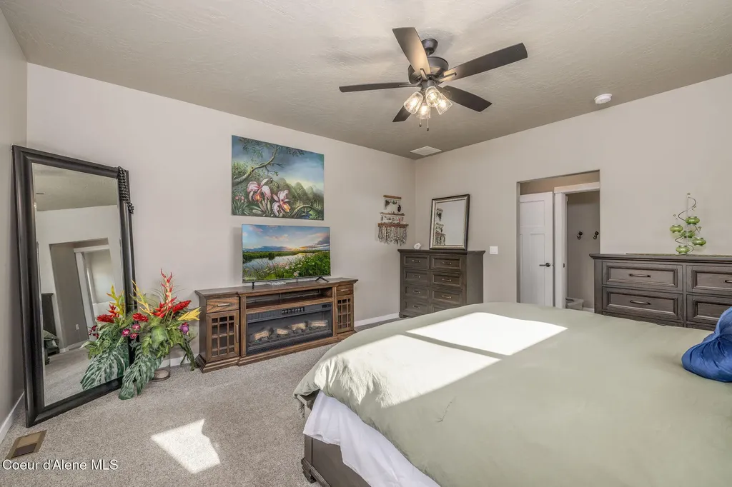 29249 N Archer Road Athol ID 83801