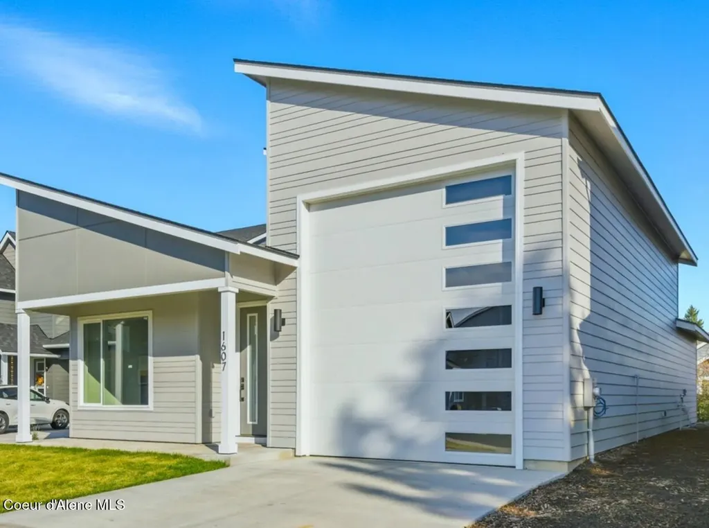 1607 Gondola Court Sandpoint ID 83864