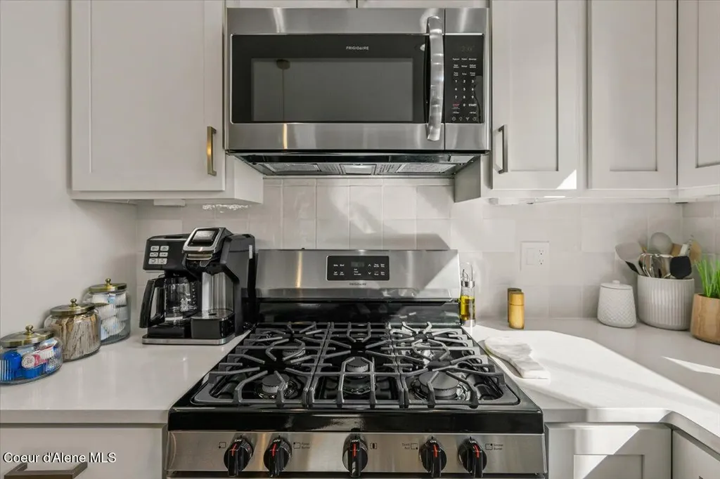 655 Oak Avenue Ponderay ID 83852