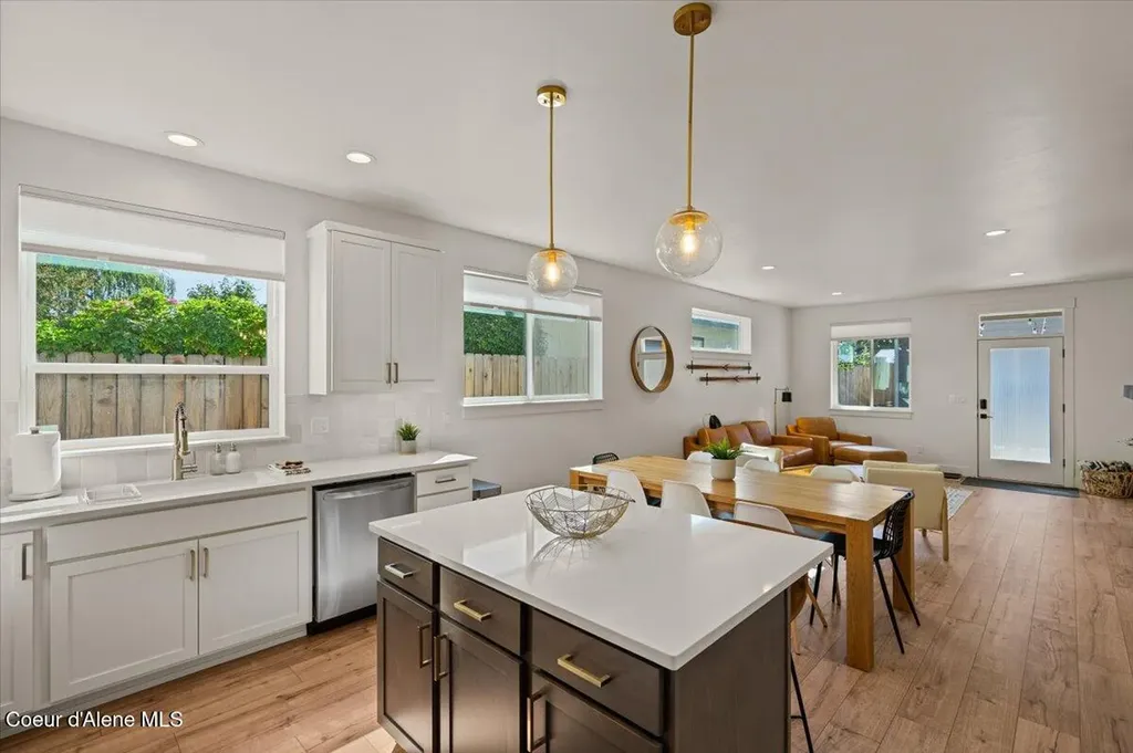 655 Oak Avenue Ponderay ID 83852