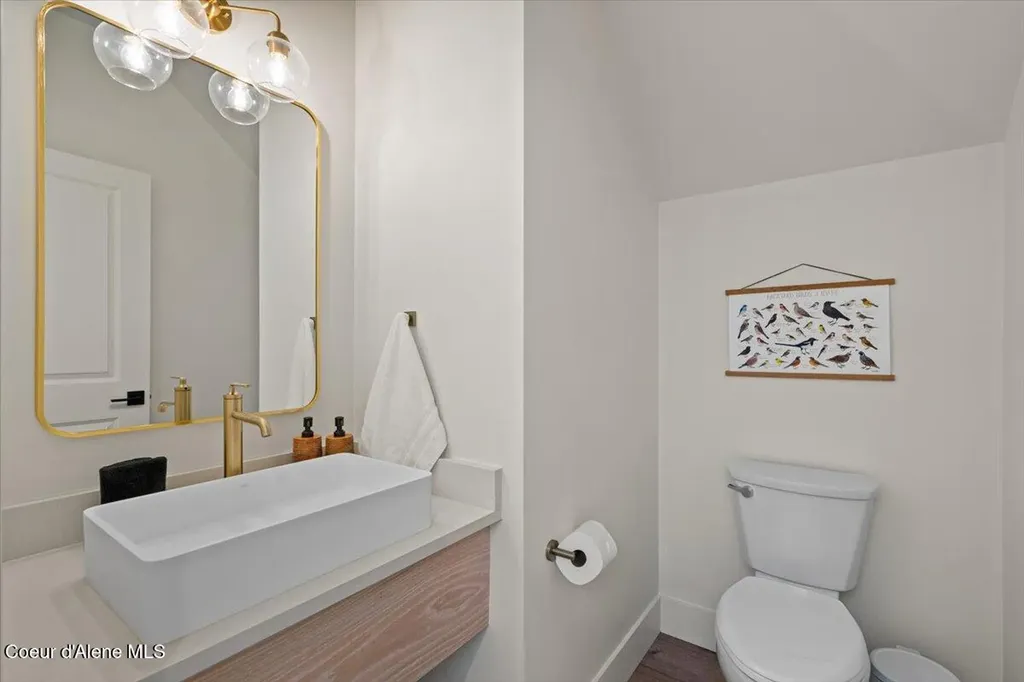 655 Oak Avenue Ponderay ID 83852