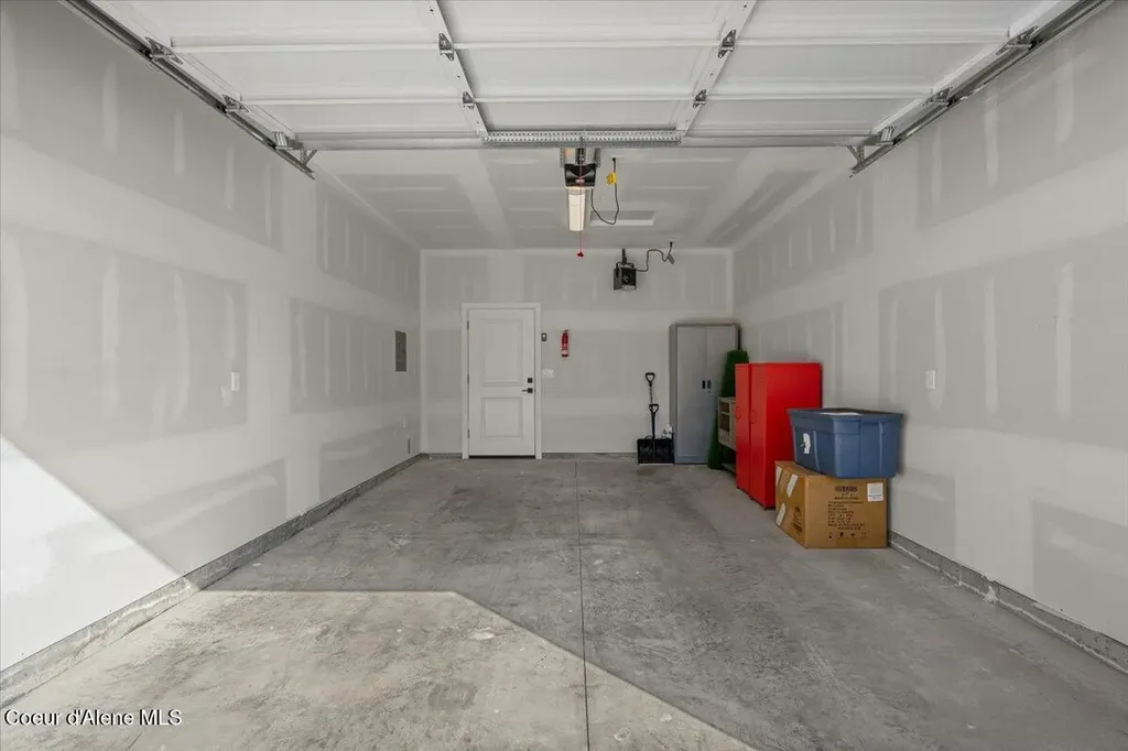 655 Oak Avenue Ponderay ID 83852