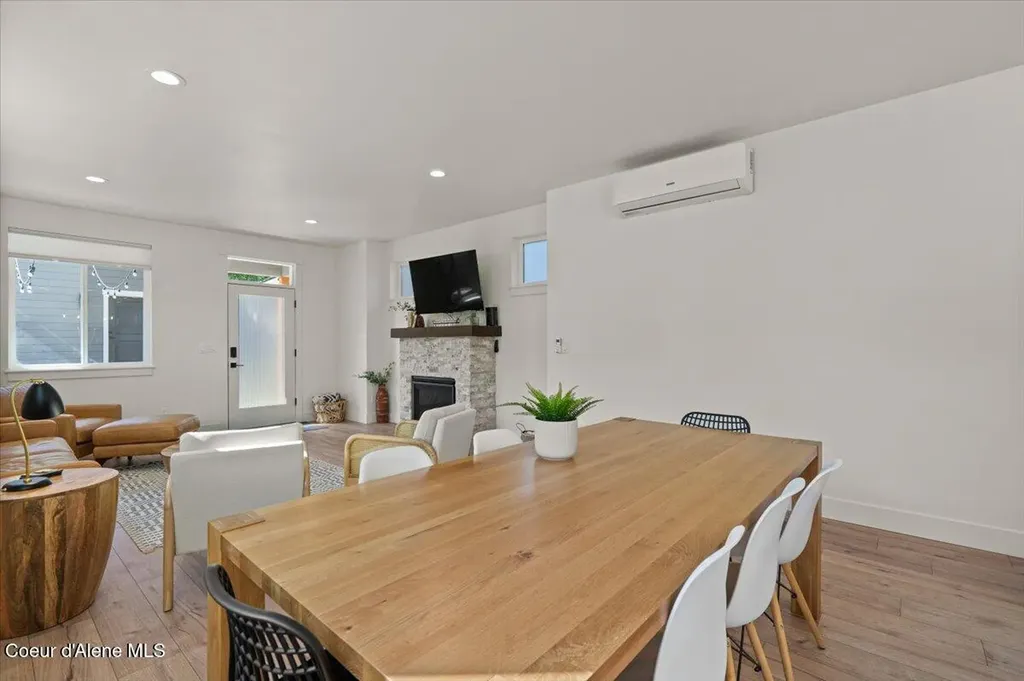 655 Oak Avenue Ponderay ID 83852