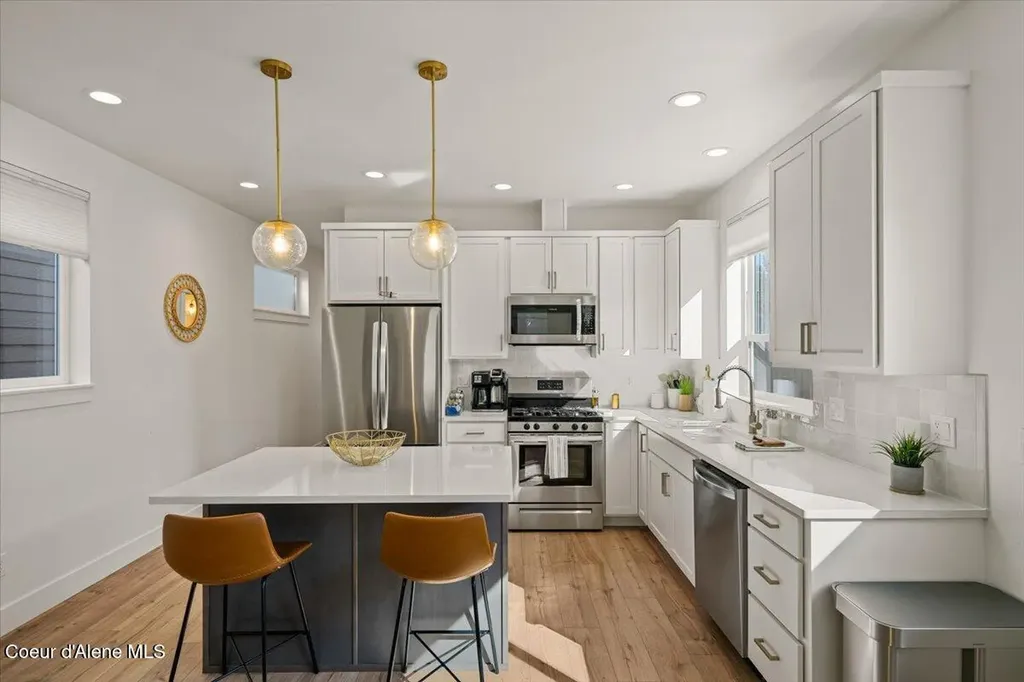 655 Oak Avenue Ponderay ID 83852