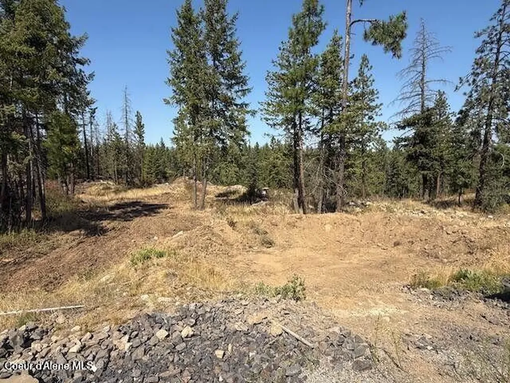 L7B1 Genesee Court Post Falls ID 83854