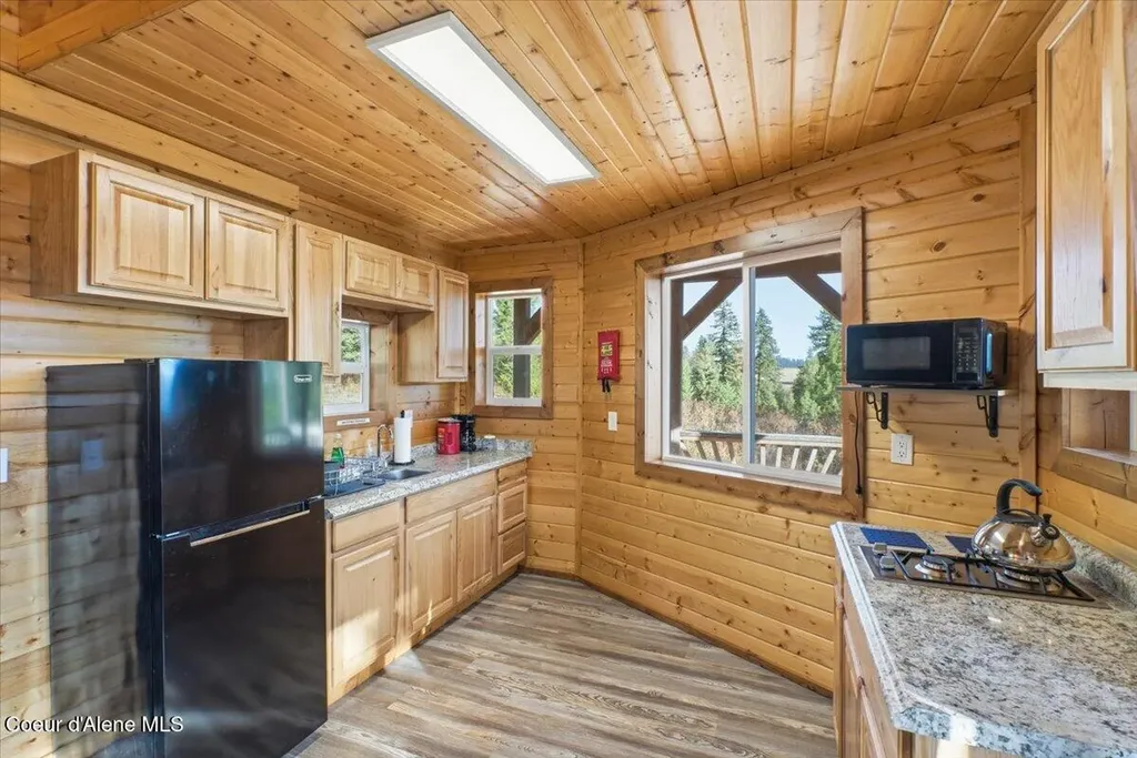 1435 Canyon Ridge Lane Plummer ID 83851