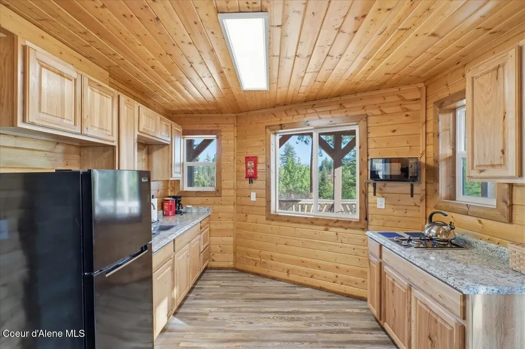 1435 Canyon Ridge Lane Plummer ID 83851