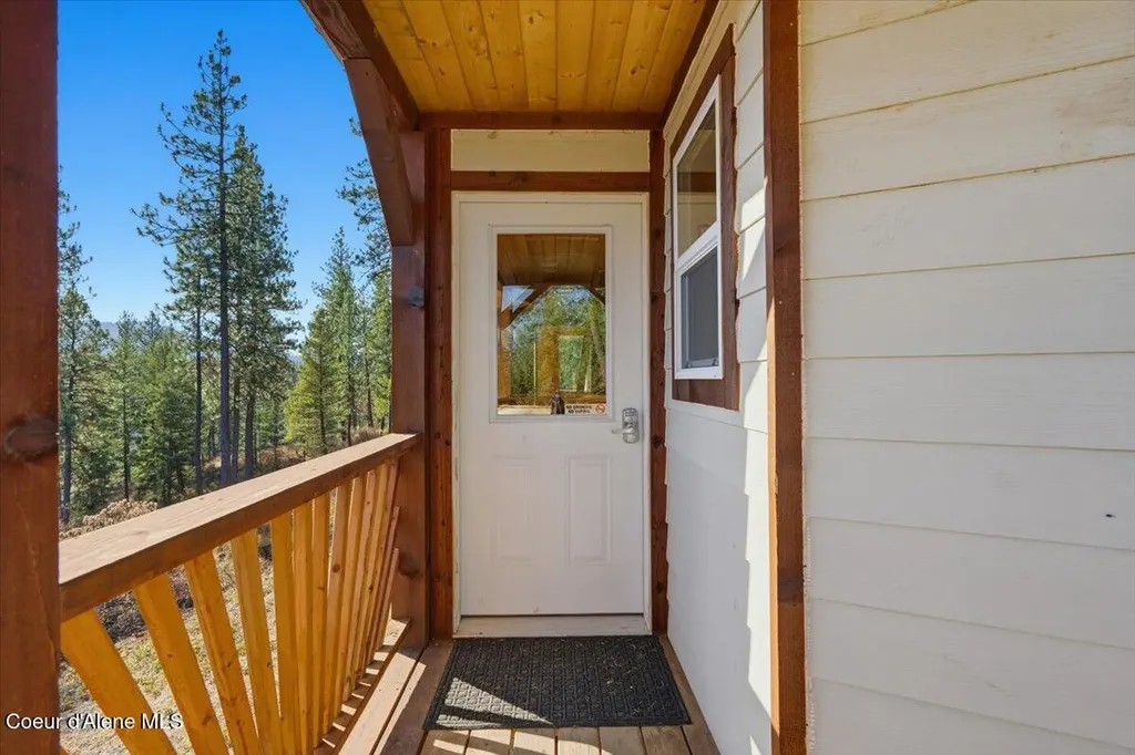 1435 Canyon Ridge Lane Plummer ID 83851