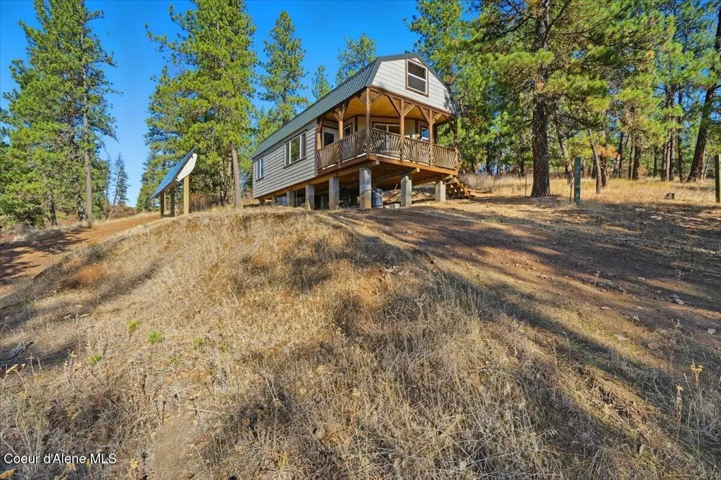1435 Canyon Ridge Lane Plummer ID 83851