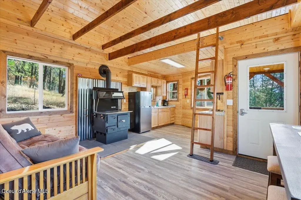1435 Canyon Ridge Lane Plummer ID 83851