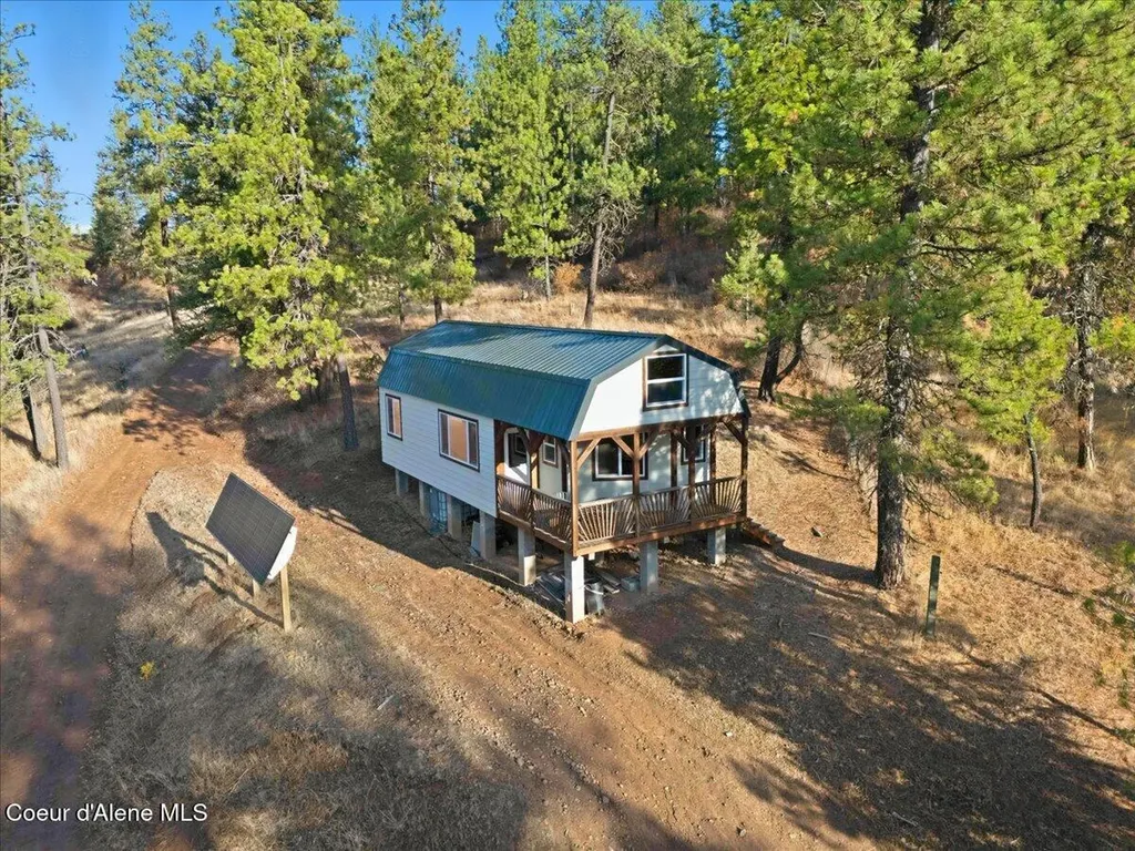 1435 Canyon Ridge Lane Plummer ID 83851