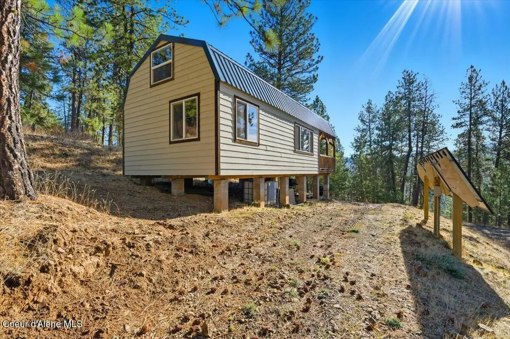 1435 Canyon Ridge Lane Plummer ID 83851