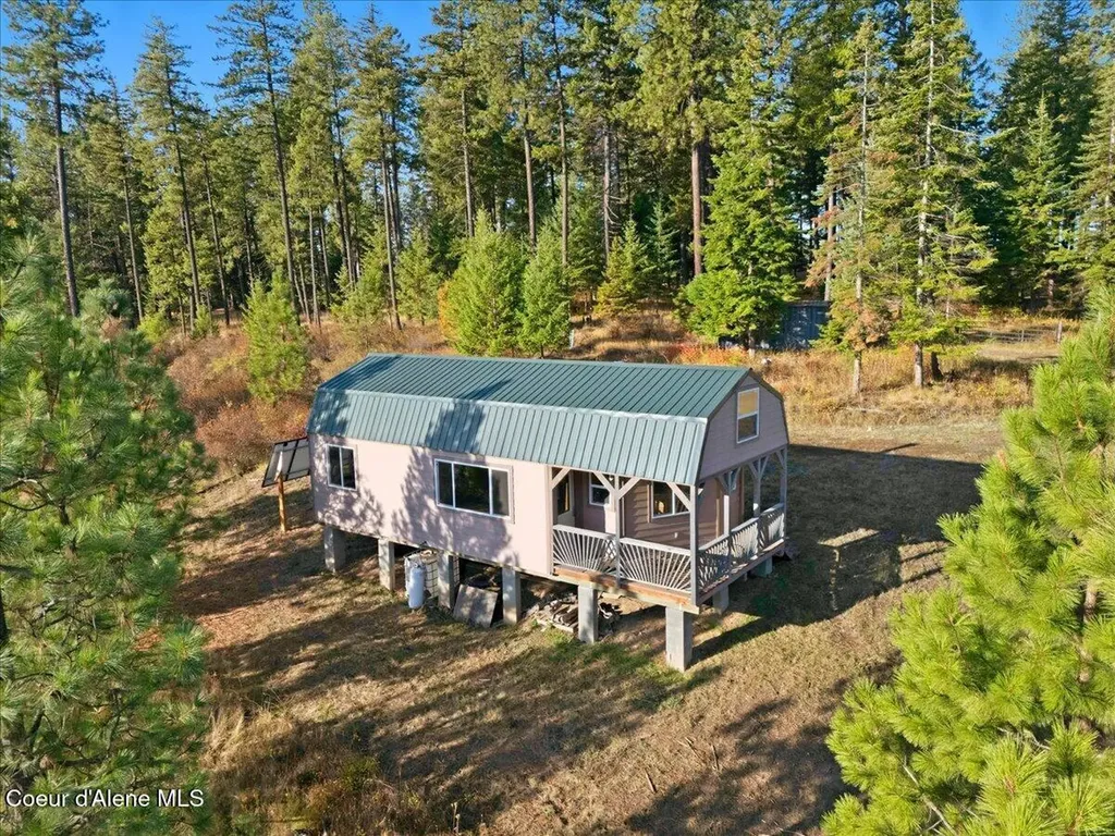 1435 Canyon Ridge Lane Plummer ID 83851