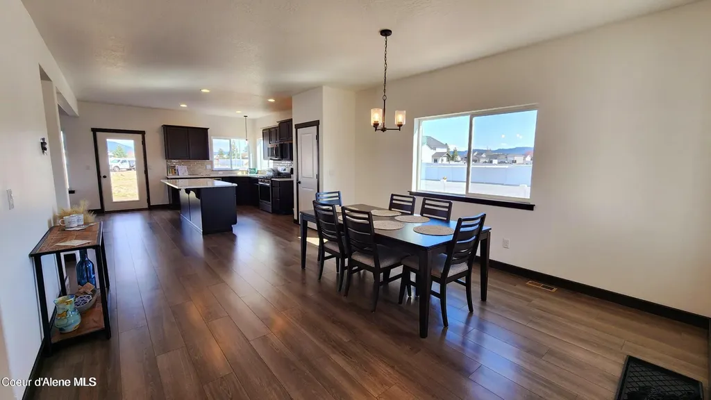 2884 N Neptune Street Post Falls ID 83854