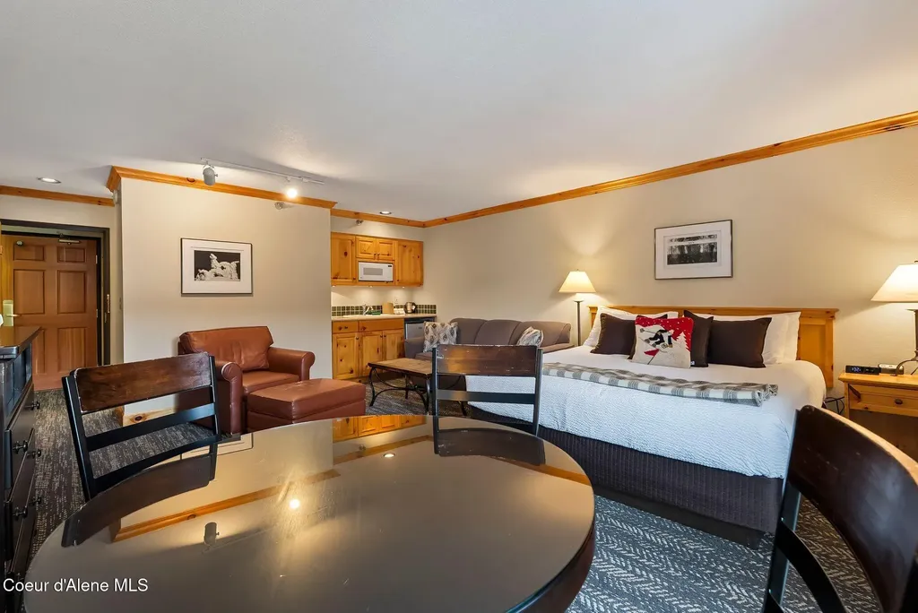 72 Great Escape Road Sandpoint ID 83864