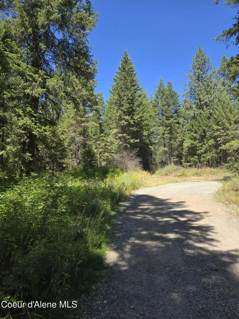 512 Everett Huff Road Oldtown ID 83822