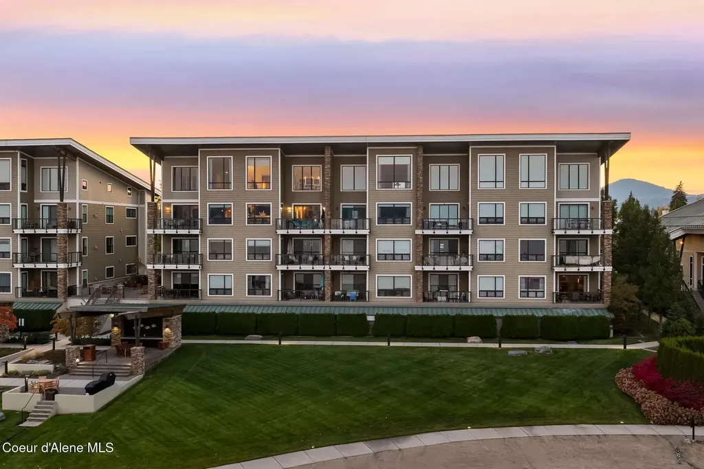 412 Sandpoint Avenue Sandpoint ID 83864