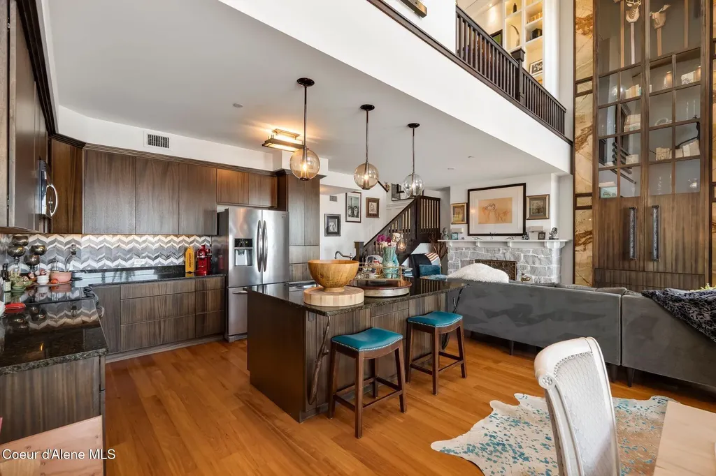 412 Sandpoint Avenue Sandpoint ID 83864