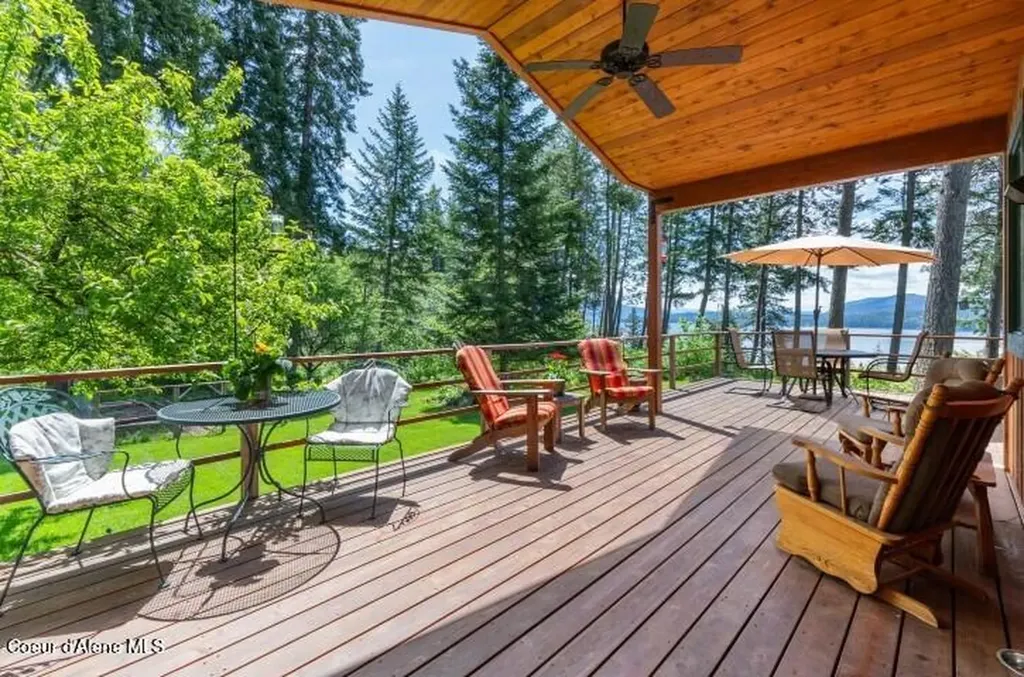 707 Eagen Mountain Drive Hope ID 83836