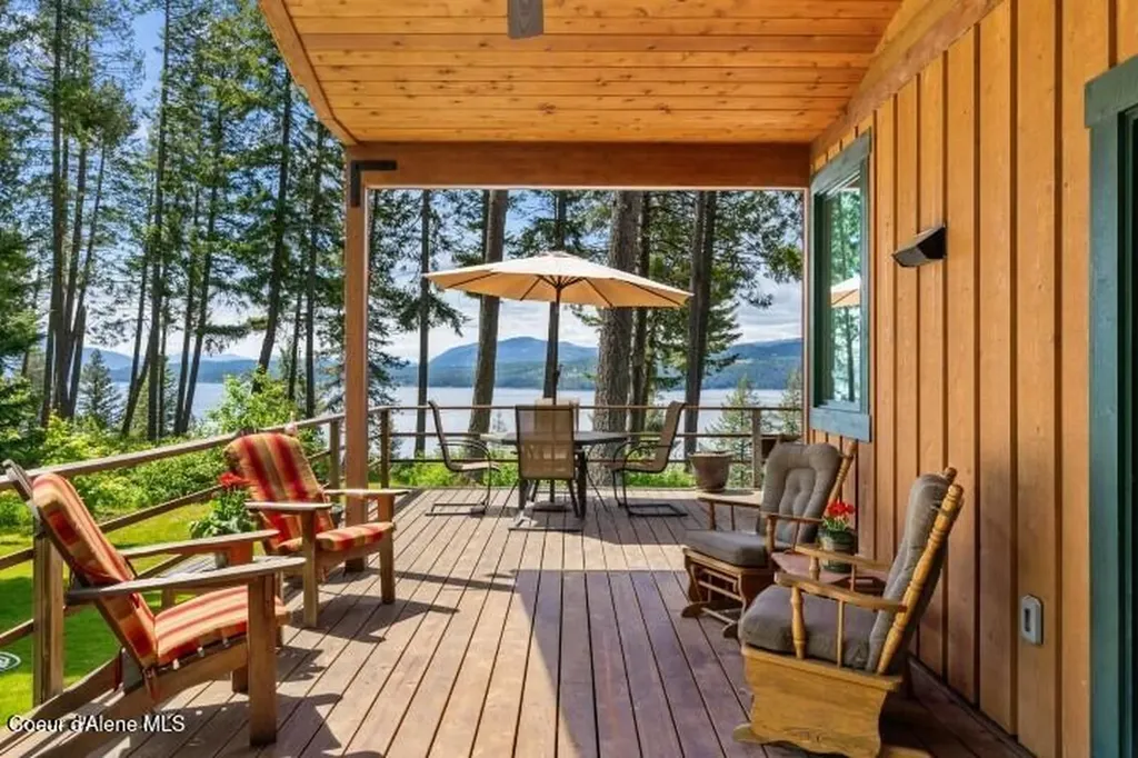707 Eagen Mountain Drive Hope ID 83836