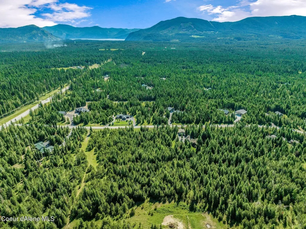 Lot 10 E Riley Loop Athol ID 83801