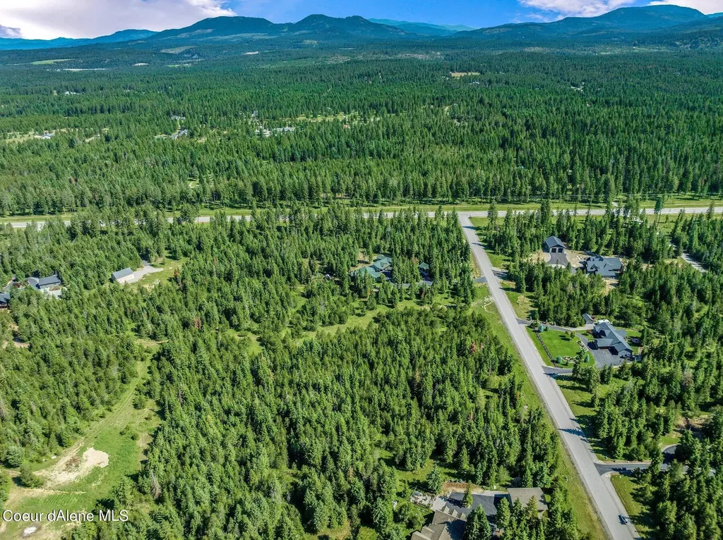 Lot 10 E Riley Loop Athol ID 83801
