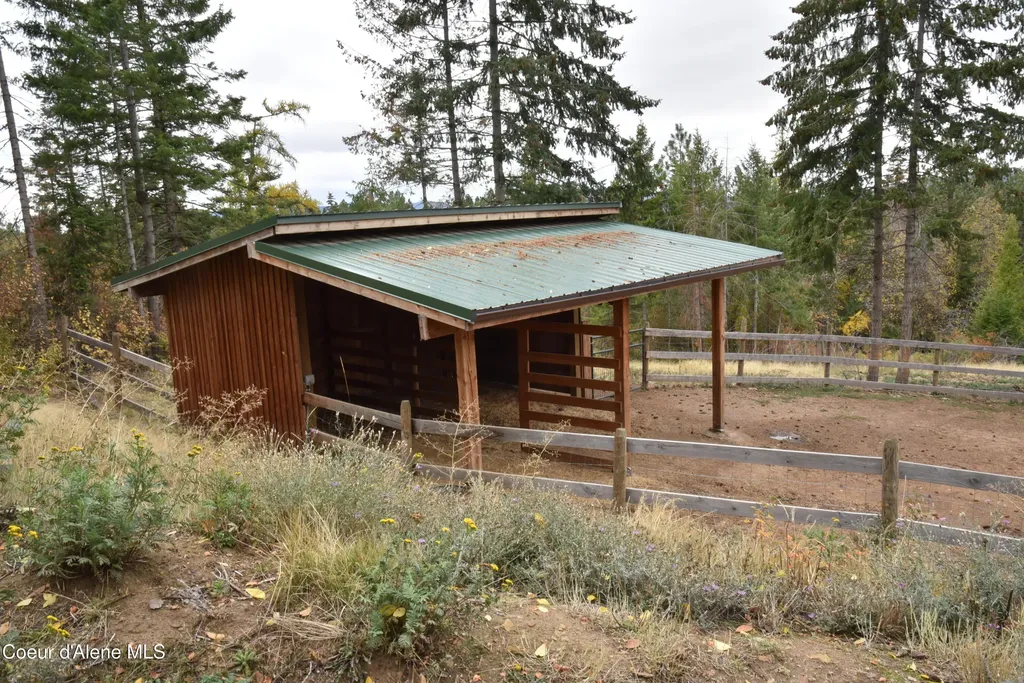 391457 Highway 95 Plummer ID 83851