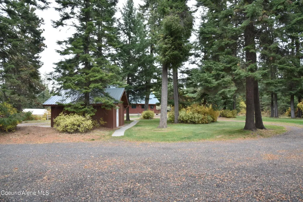 391457 Highway 95 Plummer ID 83851