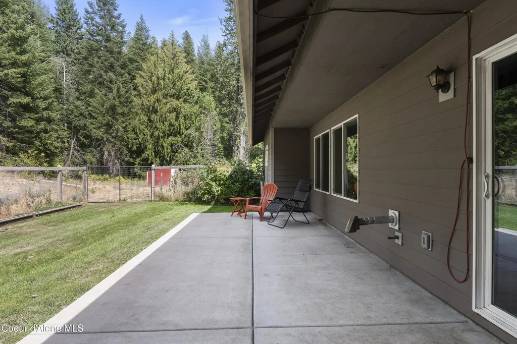 11897 W Hidden Valley Road Rathdrum ID 83858