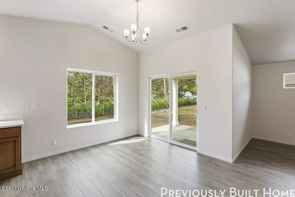 5973 Pelican Loop Rathdrum ID 83858