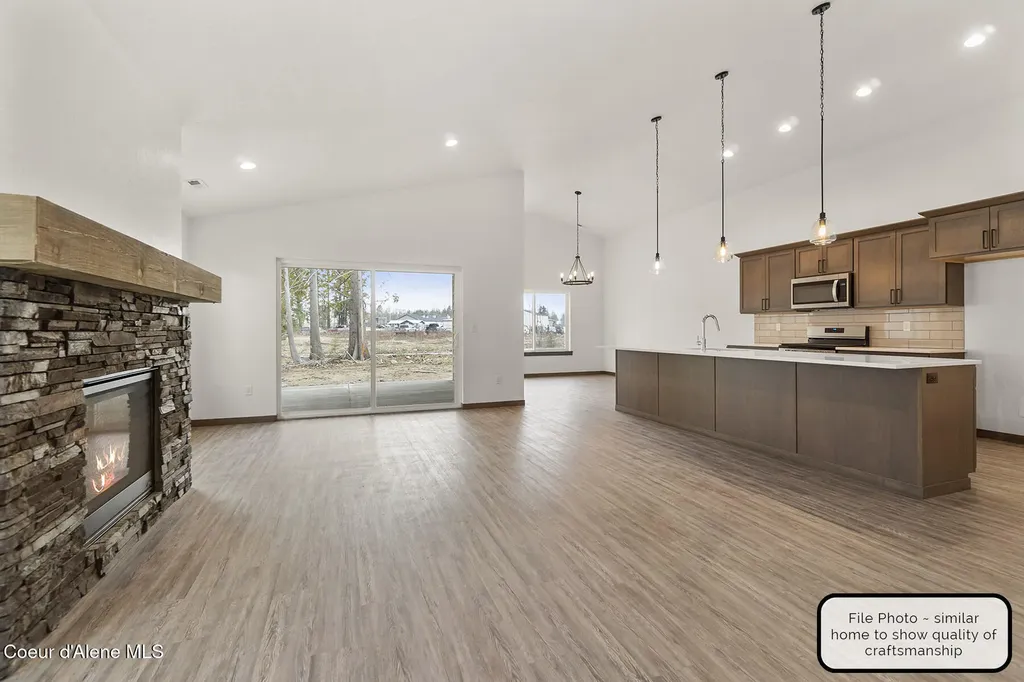 9024 W Swather Avenue Rathdrum ID 83858