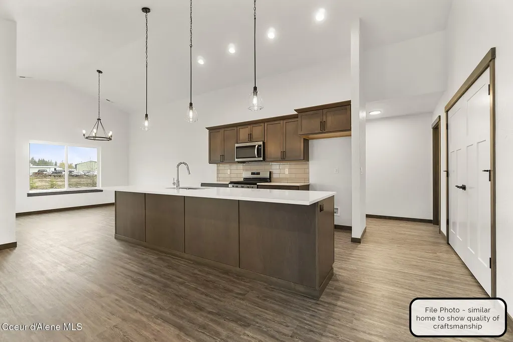 9024 W Swather Avenue Rathdrum ID 83858