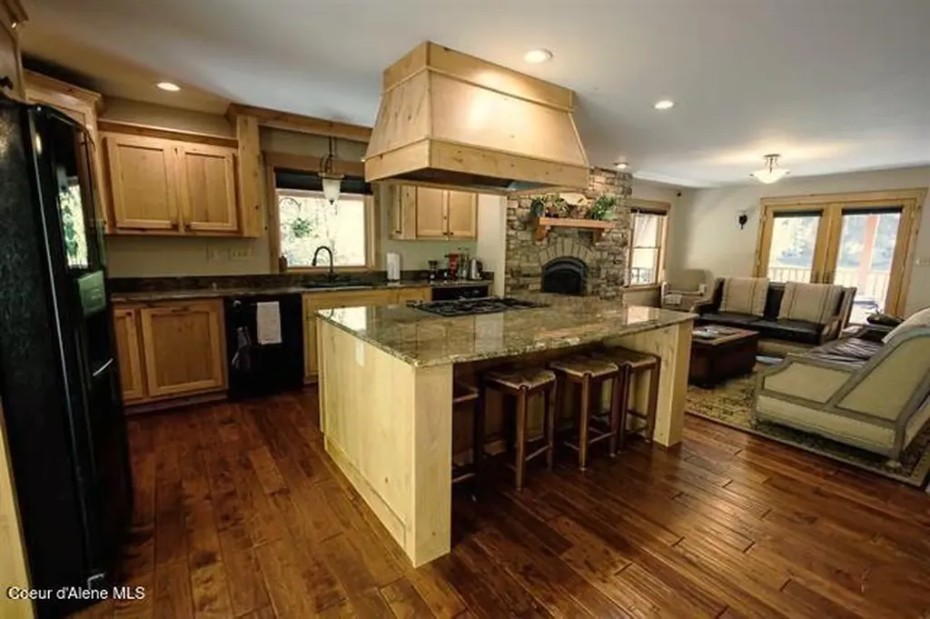 4480 Us-12 Kamiah ID 83536