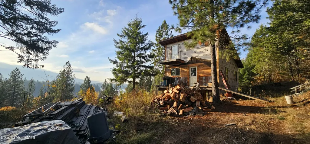 125 Tracker Way Priest River ID 83856