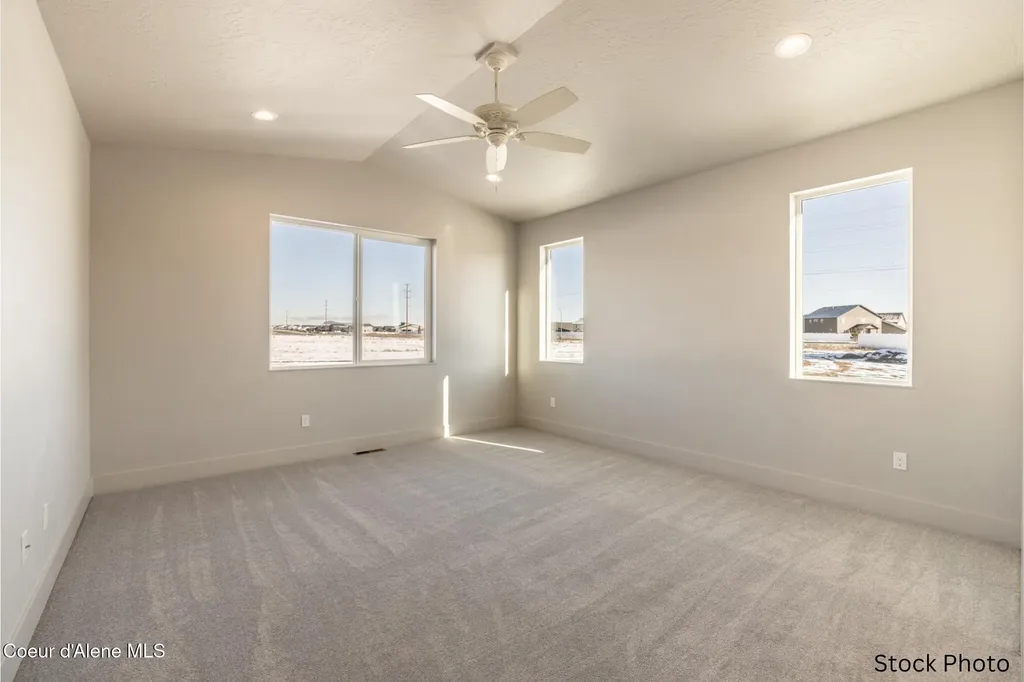 6394 W Frehley Way Rathdrum ID 83858